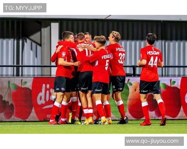 法国裁判部门组织VAR模拟演练9家法甲俱乐部积极参与提升裁判水平