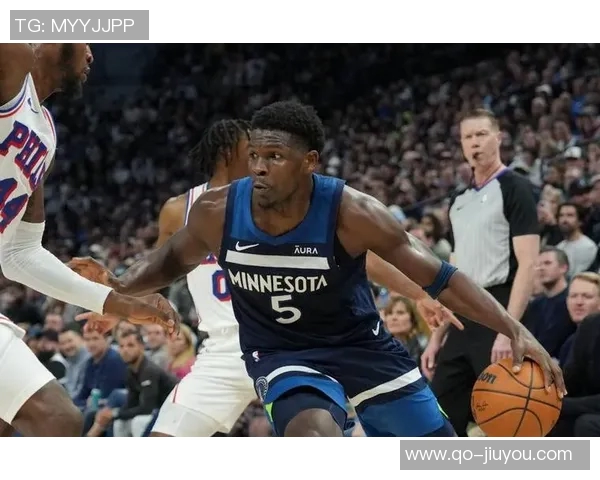 爱德华兹单场30次数达102次超越唐斯成为森林狼队史新纪录保持者 爱德华兹单场30次数达102次超越唐斯成为森林狼队史新纪录保持者