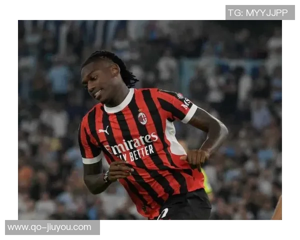 米兰10月最佳进球候选名单揭晓莱奥精彩禁区外贴地斩入围