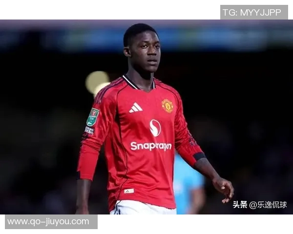 梅努趣味问答揭晓曼联传奇7号之争及最爱黑色球衣的秘密