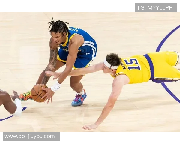 理查德谈勇士老将节奏的重要性不能让自己落后于团队的步伐 理查德谈勇士老将节奏的重要性不能让自己落后于团队的步伐