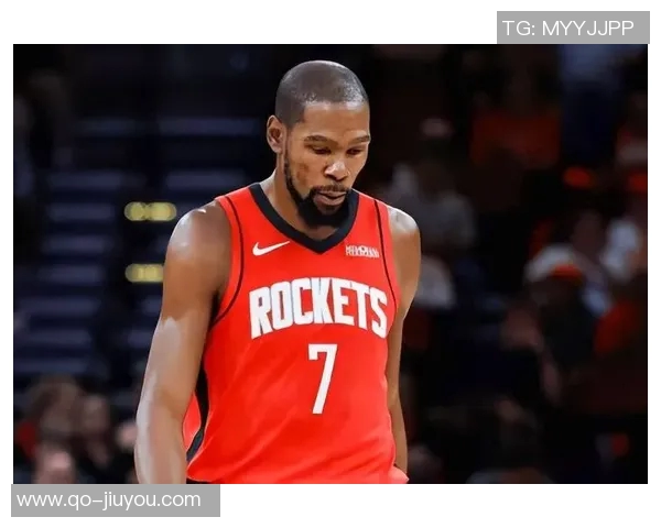 杜兰特称赞小贾巴里每次盖帽都是球队的关键时刻展现出色防守能力